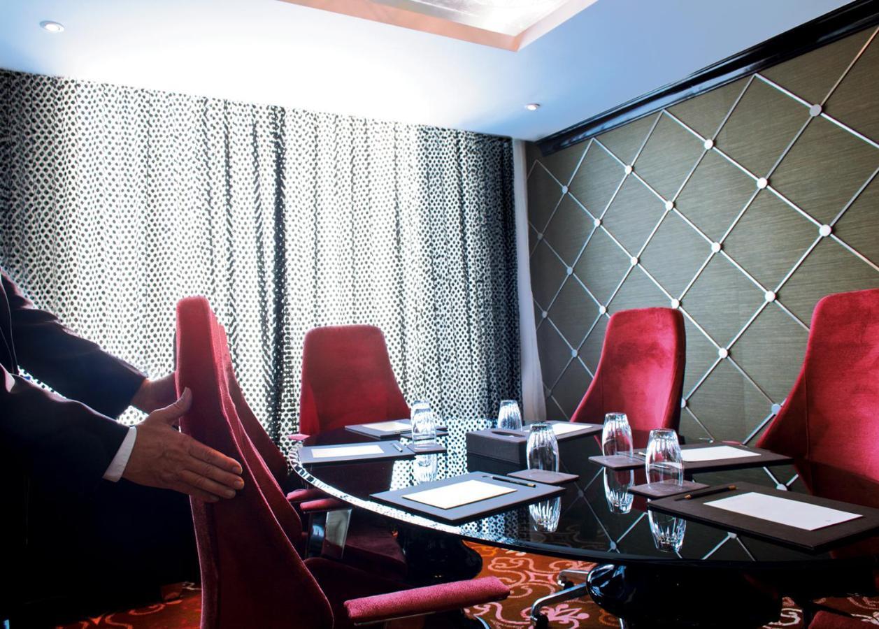 Sofitel Mumbai Bkc Hotel Екстериор снимка The boardroom of the 1001 Nights