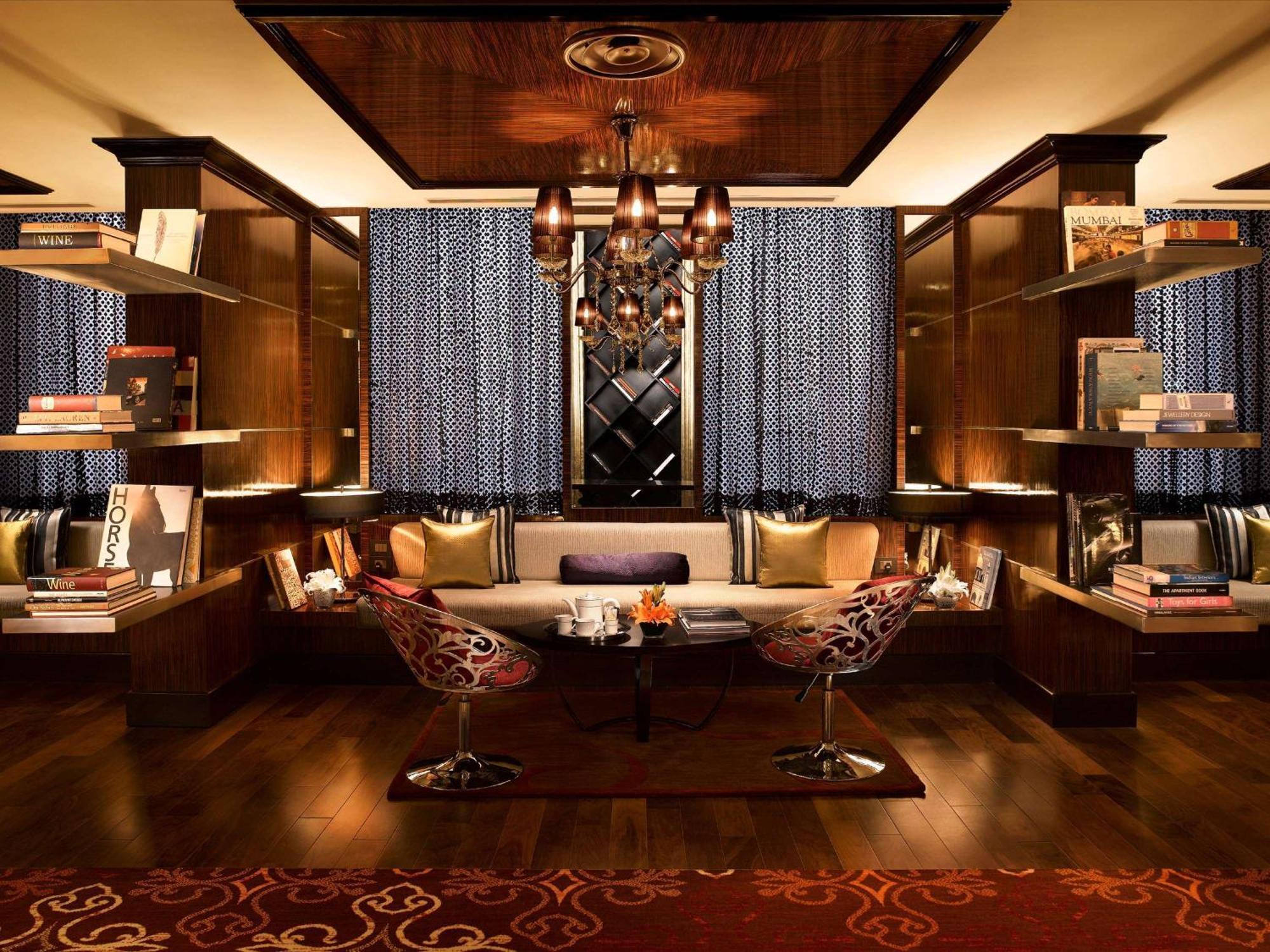 Sofitel Mumbai Bkc Hotel Екстериор снимка Library